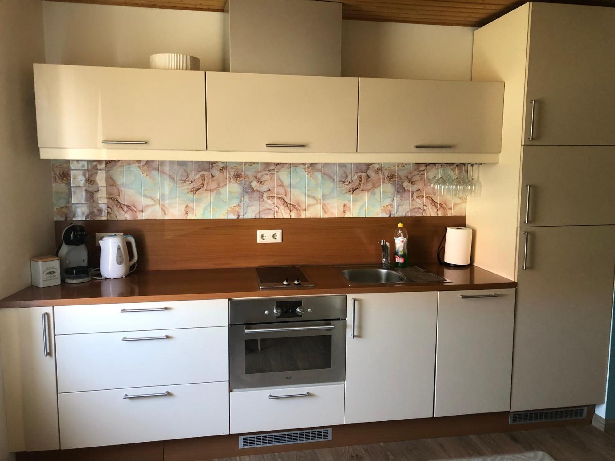 Kalevite Kodu 2-Toaline Apartment! Kuressaare Exteriör bild